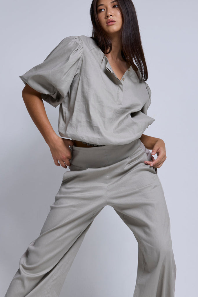 Paloma Blouse - Latte