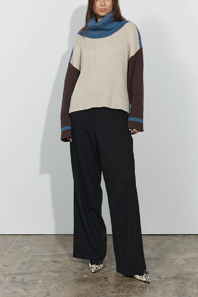 Ava Knit - Blue Multi