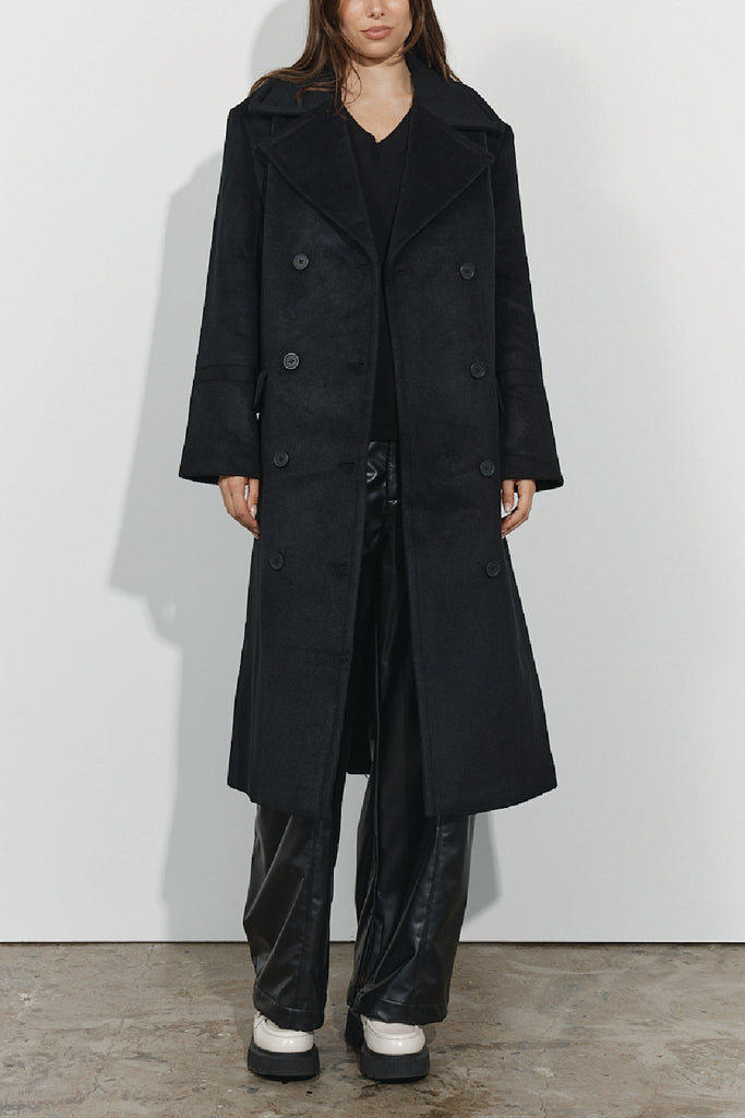 Jonquil Coat Women’s Oversized Wool-Blend - Black