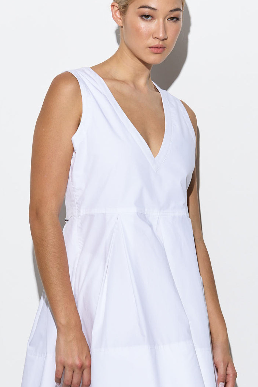 Brisk Dress - Ice Cream